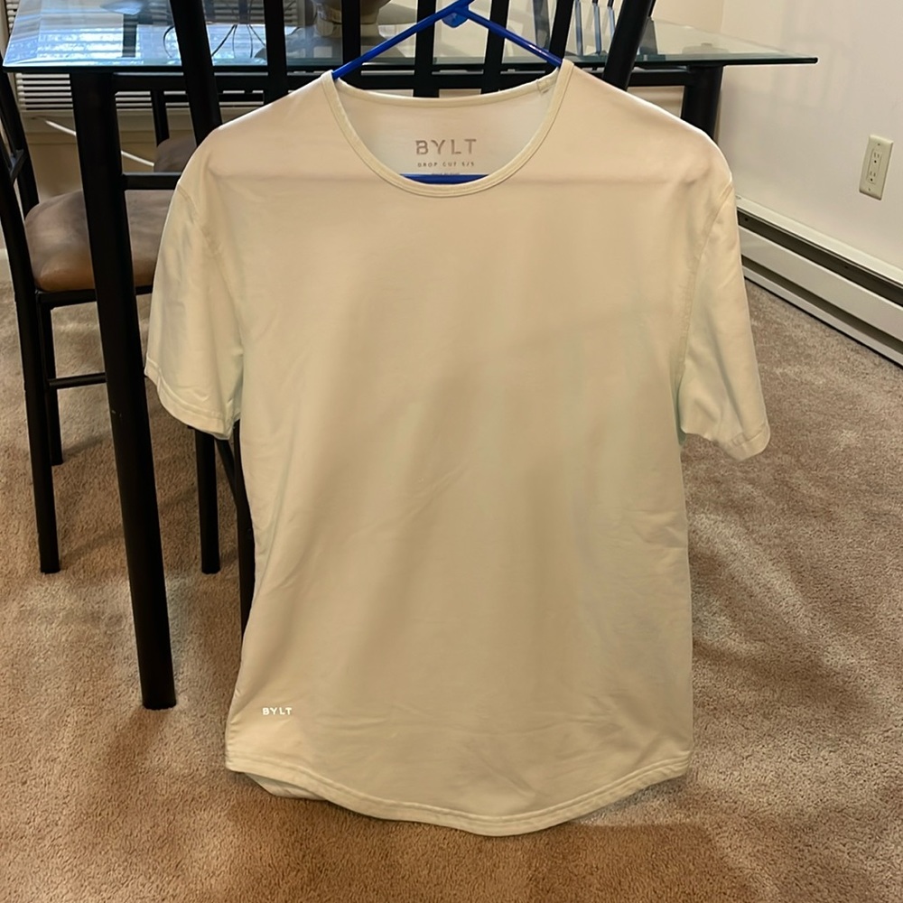 Men’s BYLT Drop Cut Shirt - Size M